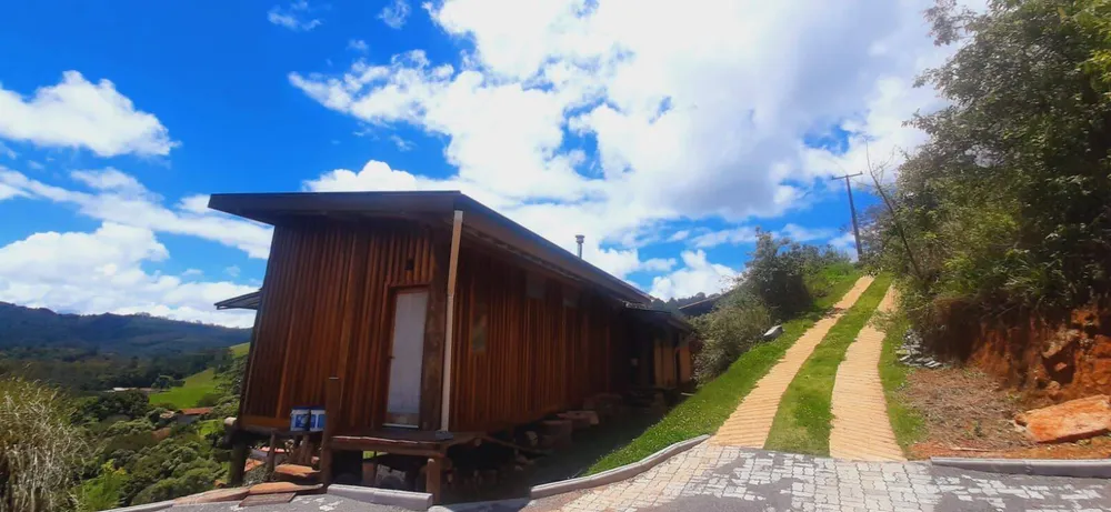 Chácara, 4 quartos, 1500 m² - Foto 1