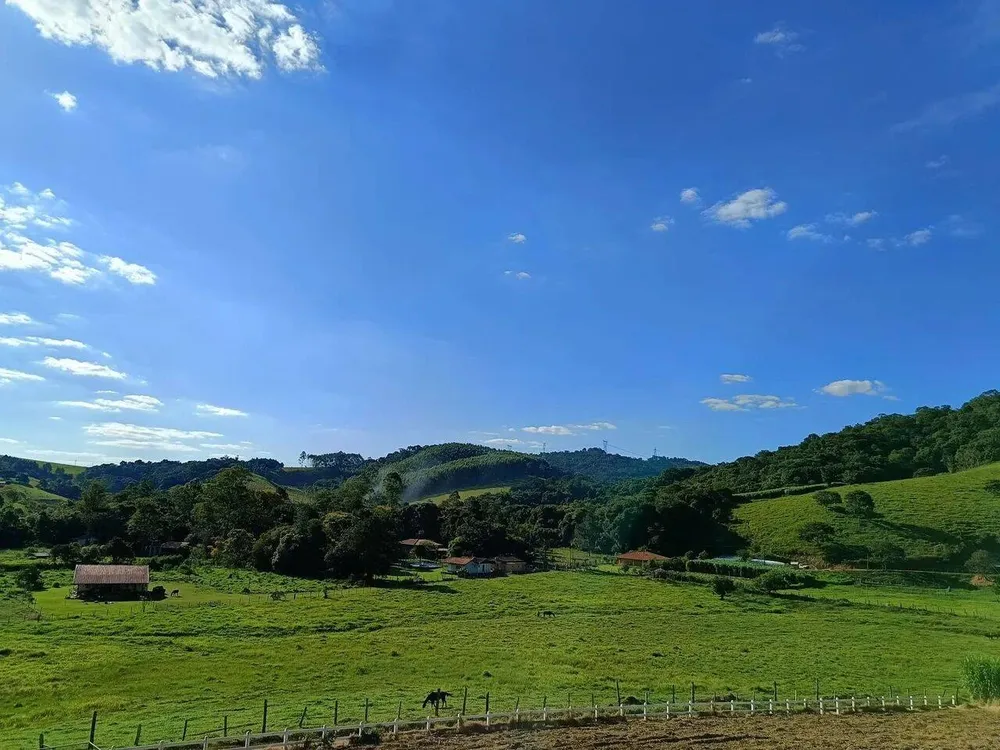 Prédio Inteiro - Foto 1