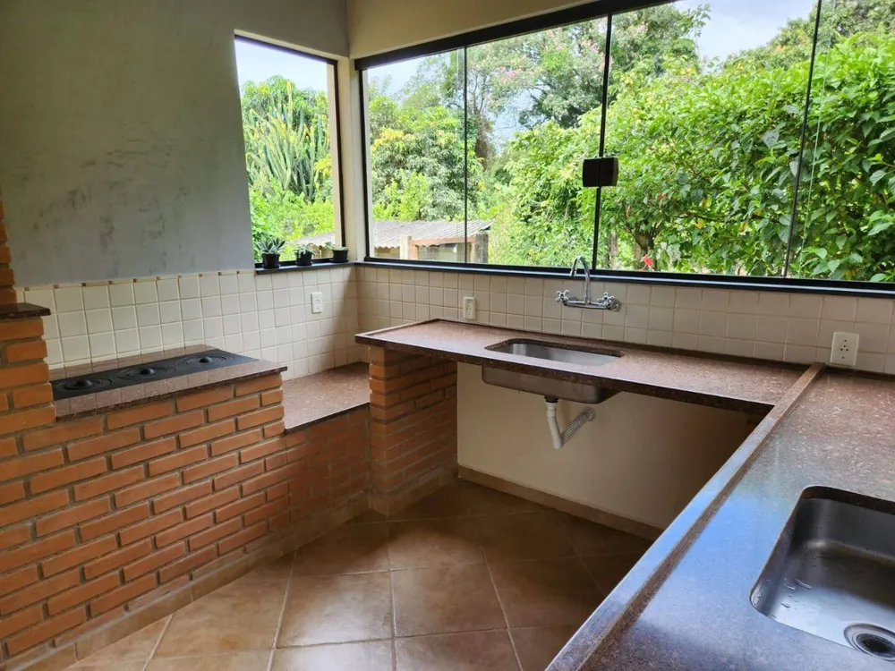 Chácara, 3 quartos, 1704 m² - Foto 4