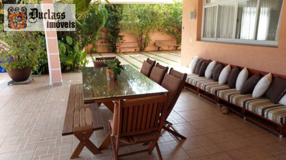 Sobrado, 6 quartos, 420 m² - Foto 2