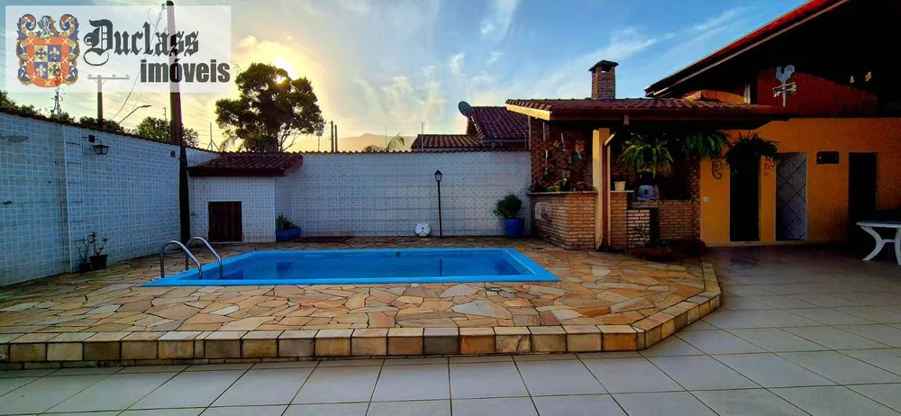 Casa, 3 quartos, 207 m² - Foto 6