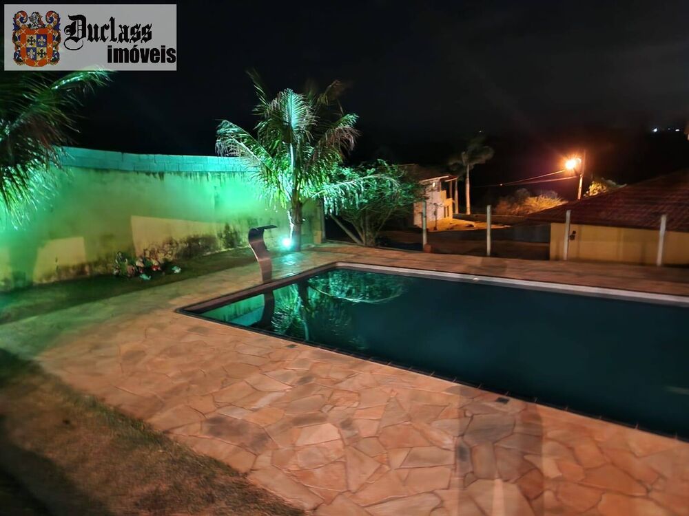 Chácara à venda com 4 quartos, 272m² - Foto 12