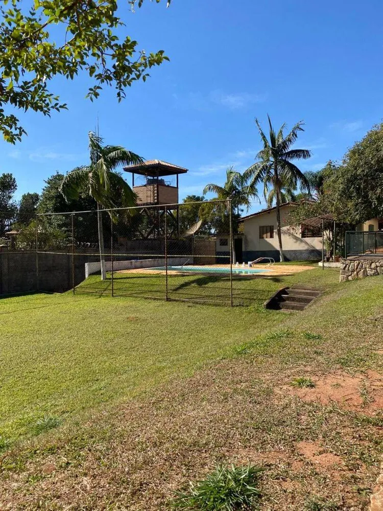 Chácara, 3 quartos, 1552 m² - Foto 5