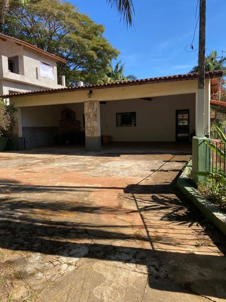 Chácara, 3 quartos, 1552 m² - Foto 4