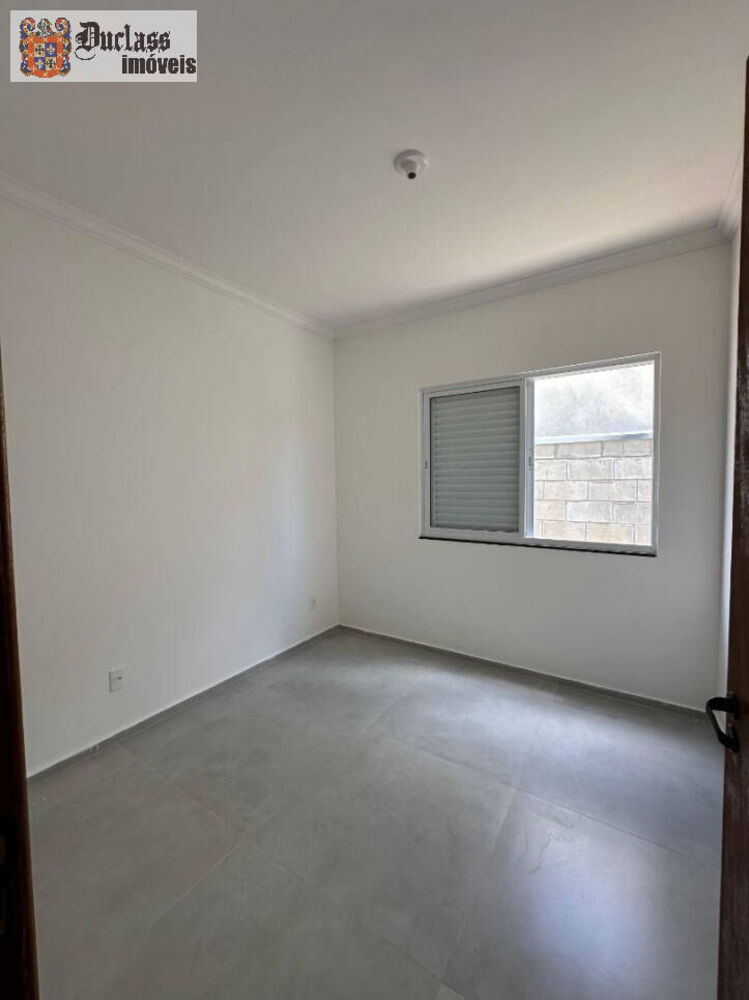 Casa à venda com 3 quartos, 90m² - Foto 3