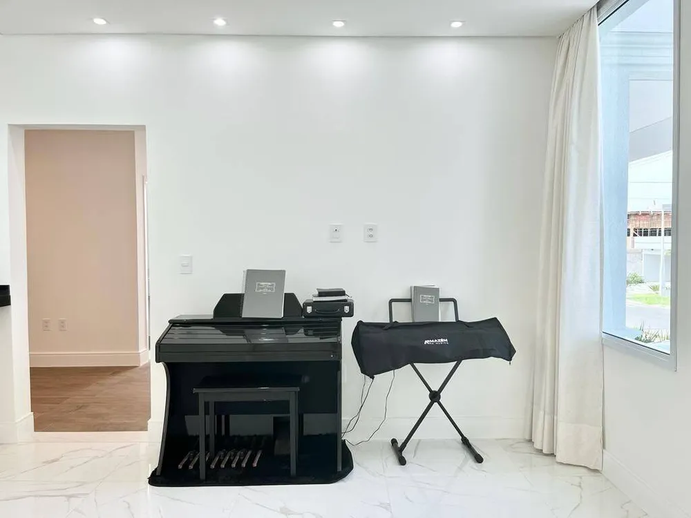 Sobrado, 3 quartos, 242 m² - Foto 4