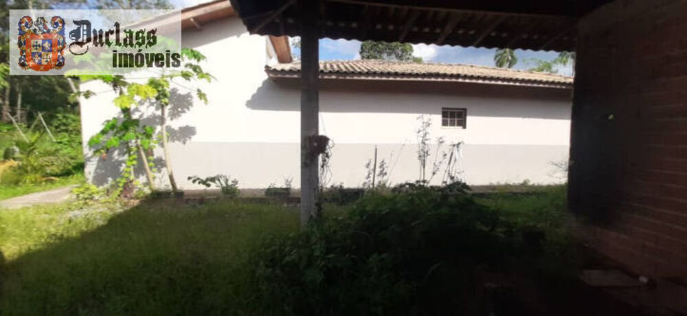 Chácara à venda com 6 quartos, 380m² - Foto 1