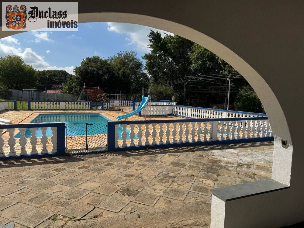 Chácara à venda com 3 quartos, 200m² - Foto 3