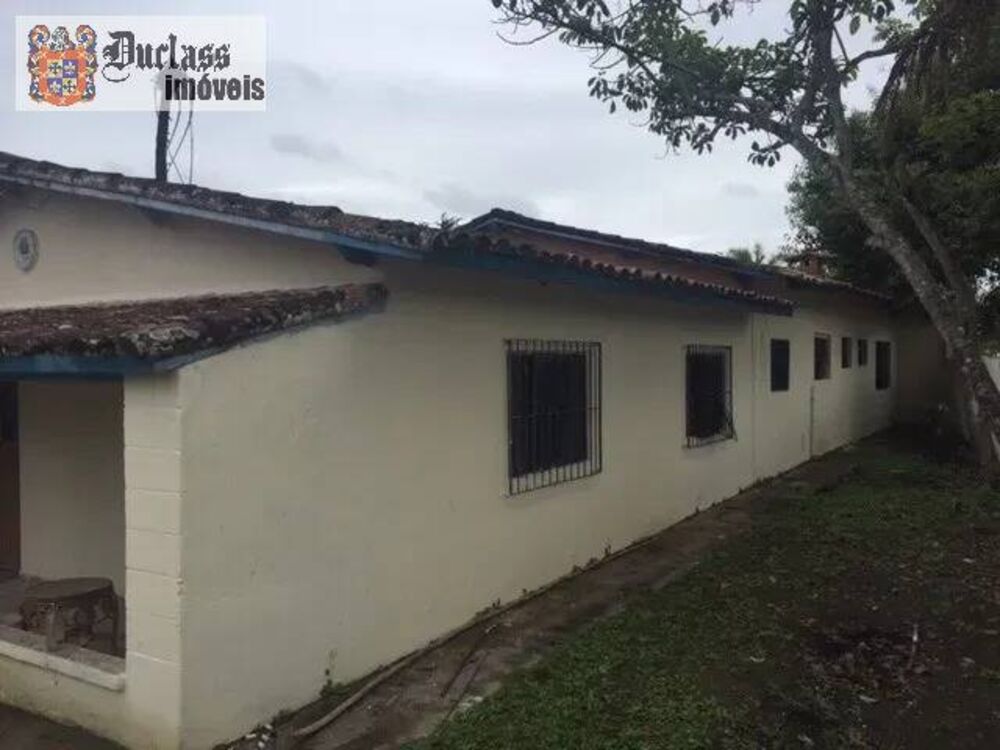 Casa à venda com 8 quartos, 450m² - Foto 2