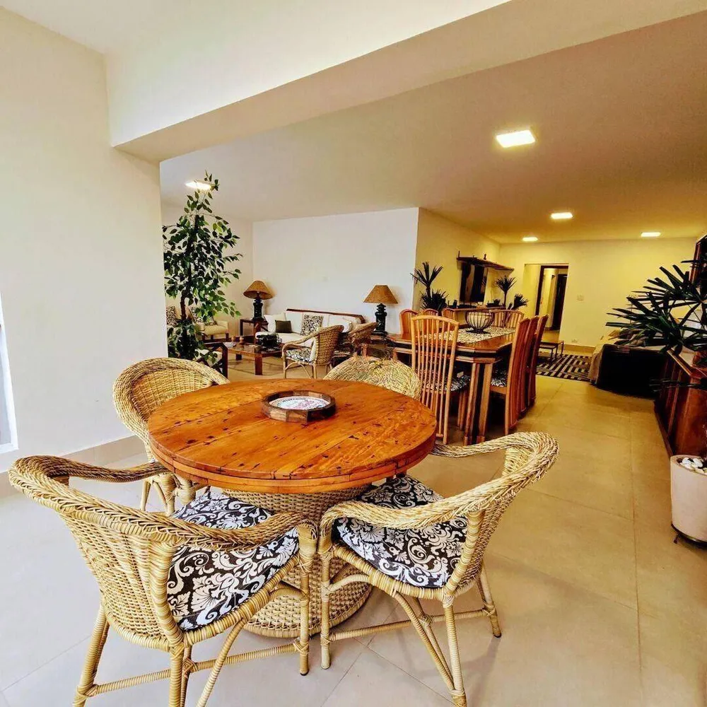 Apartamento, 4 quartos, 194 m² - Foto 2