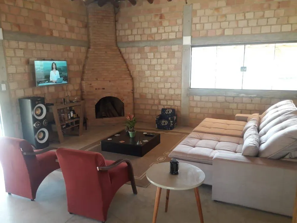 Chácara, 3 quartos, 3000 m² - Foto 2