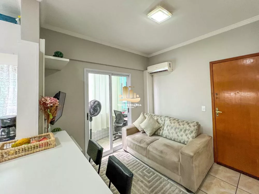 Apartamento à venda com 1 quarto, 40m² - Foto 2