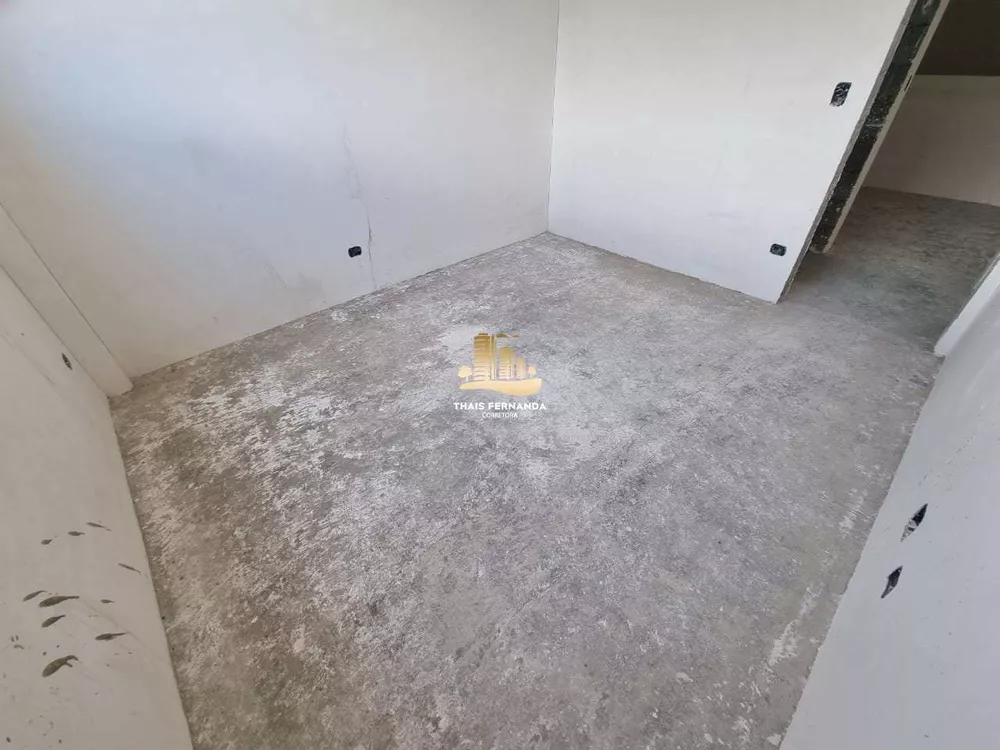 Apartamento à venda com 2 quartos, 71m² - Foto 2