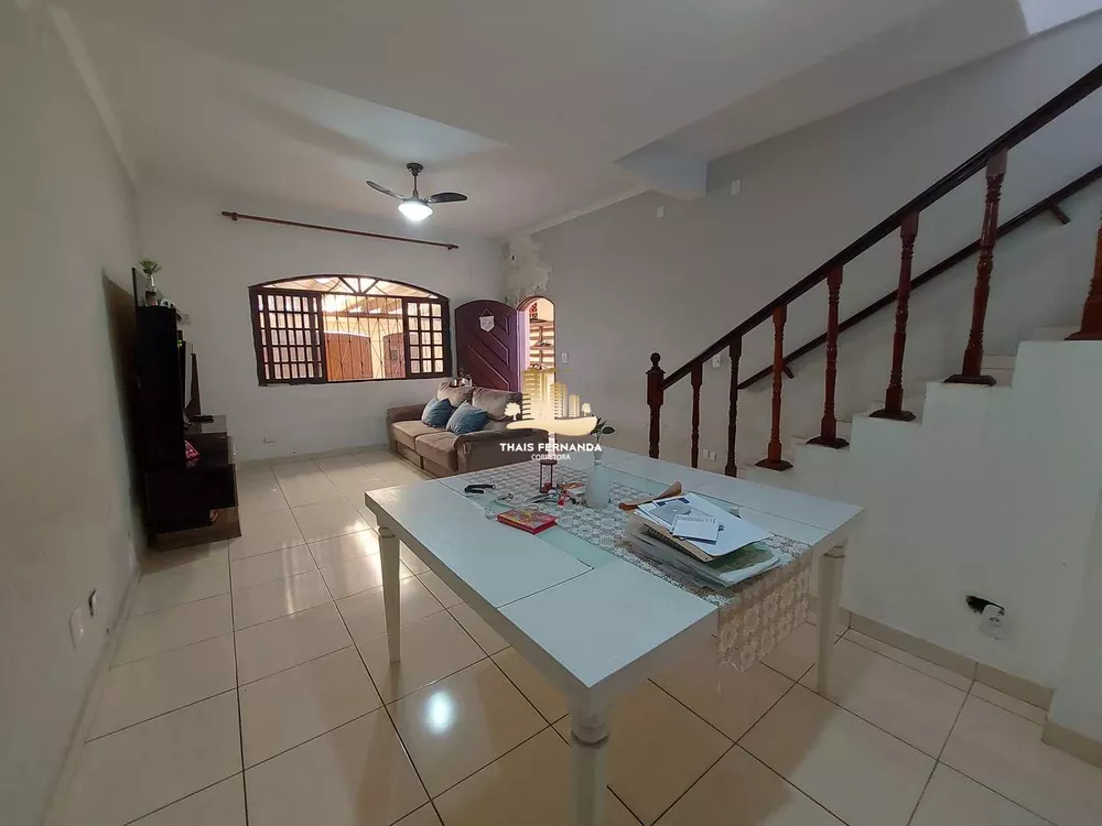 Sobrado à venda com 3 quartos, 178m² - Foto 3