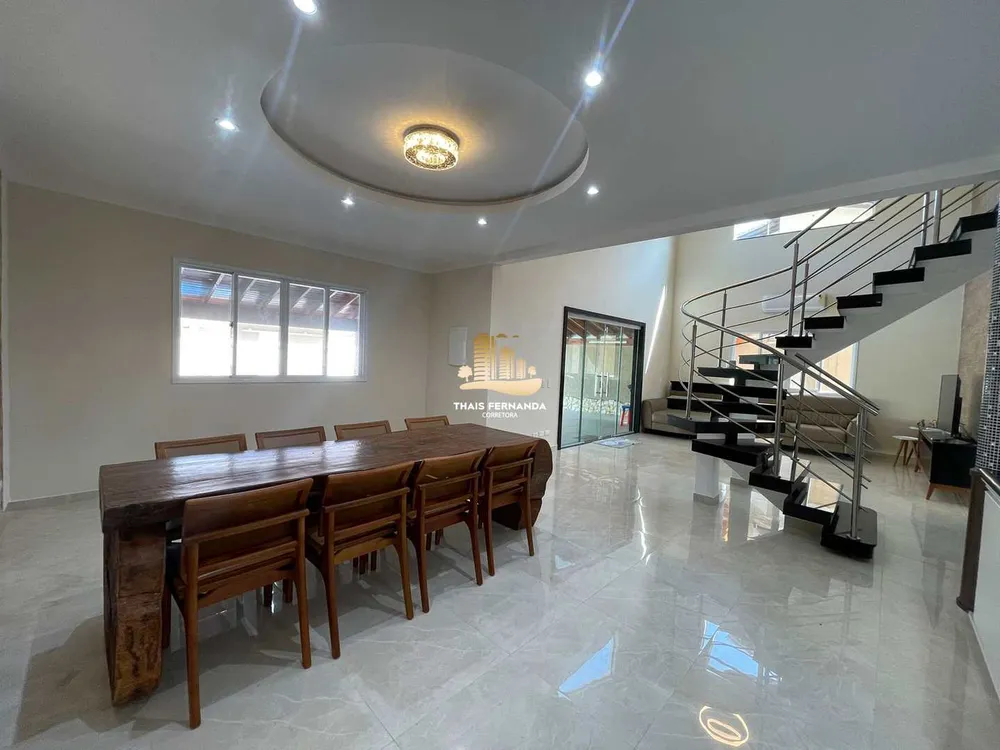 Casa, 5 quartos, 261 m² - Foto 4