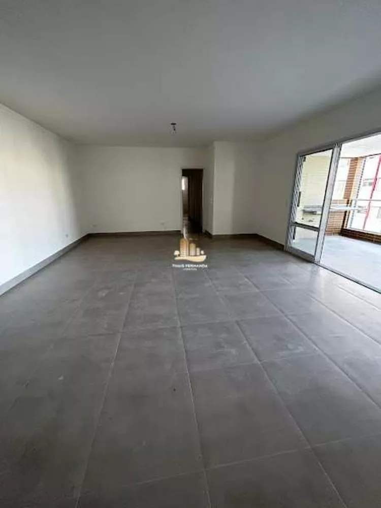 Apartamento à venda com 3 quartos, 143m² - Foto 2