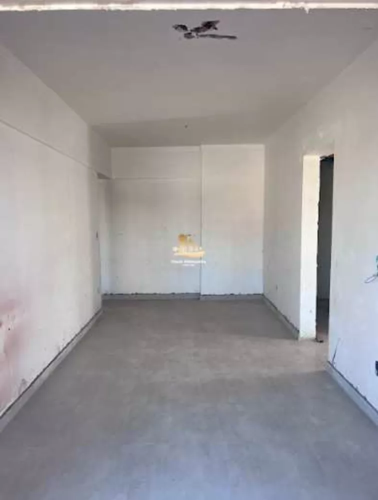 Apartamento à venda com 2 quartos, 68m² - Foto 3