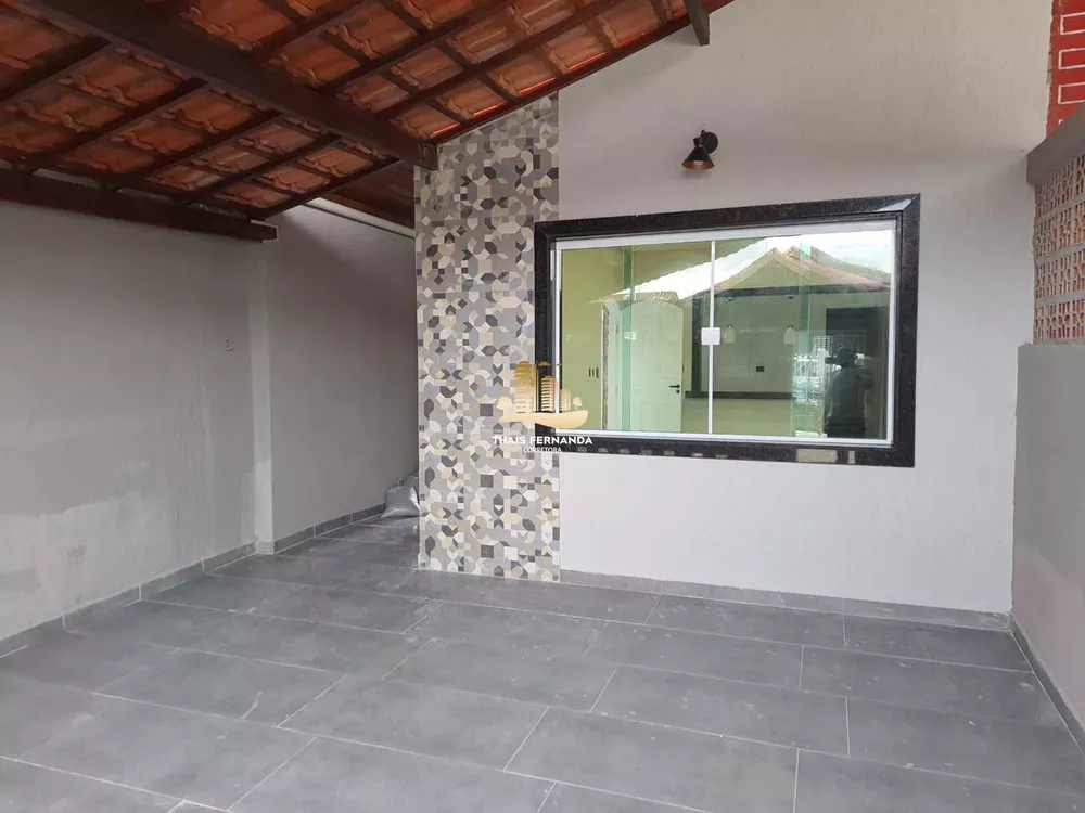 Casa à venda com 2 quartos, 74m² - Foto 3