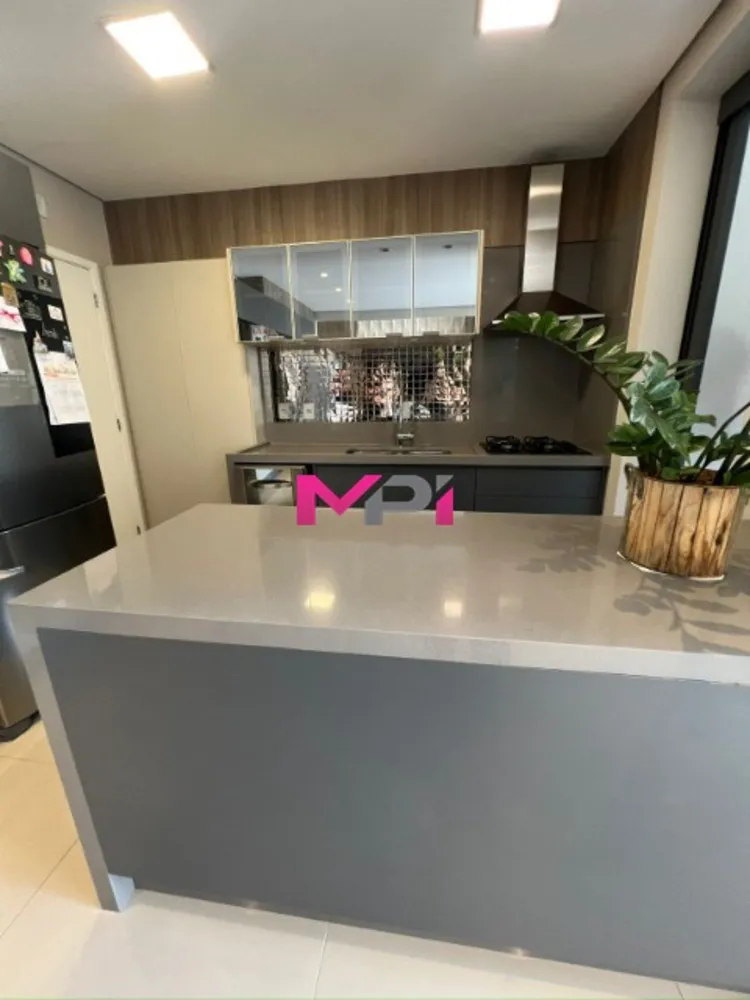 Apartamento, 3 quartos, 189 m² - Foto 6