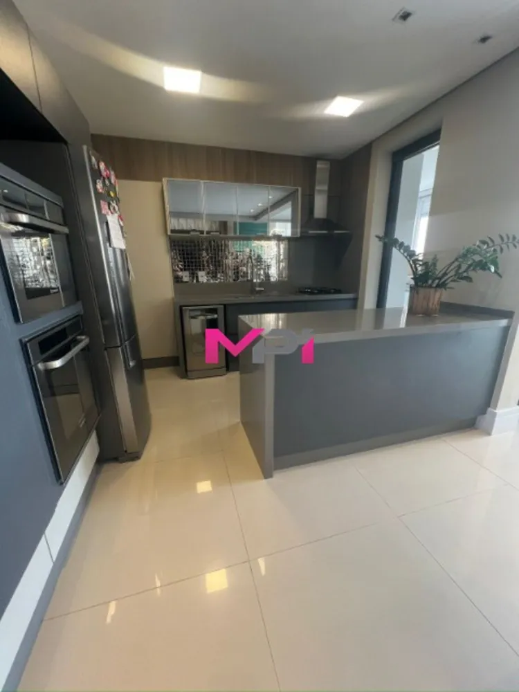 Apartamento, 3 quartos, 189 m² - Foto 5