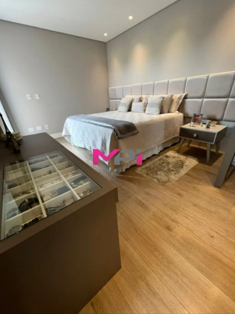 Apartamento, 3 quartos, 189 m² - Foto 10