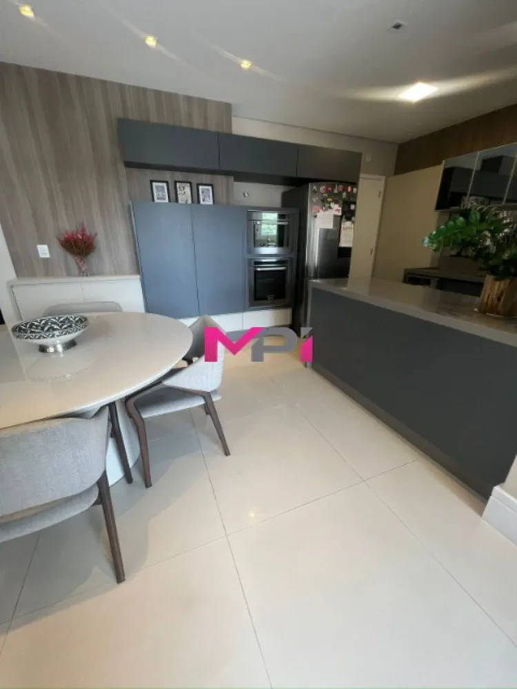 Apartamento, 3 quartos, 189 m² - Foto 4