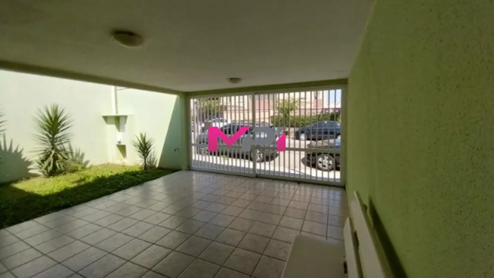 Casa à venda com 3 quartos, 170m² - Foto 3