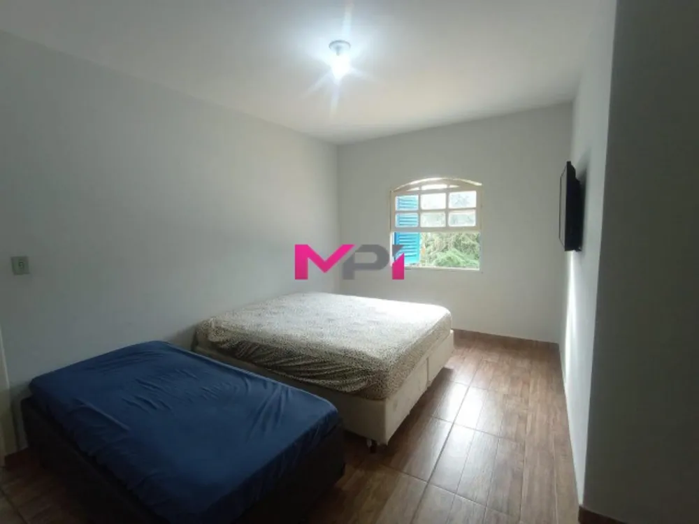 Chácara, 3 quartos, 2525 m² - Foto 8
