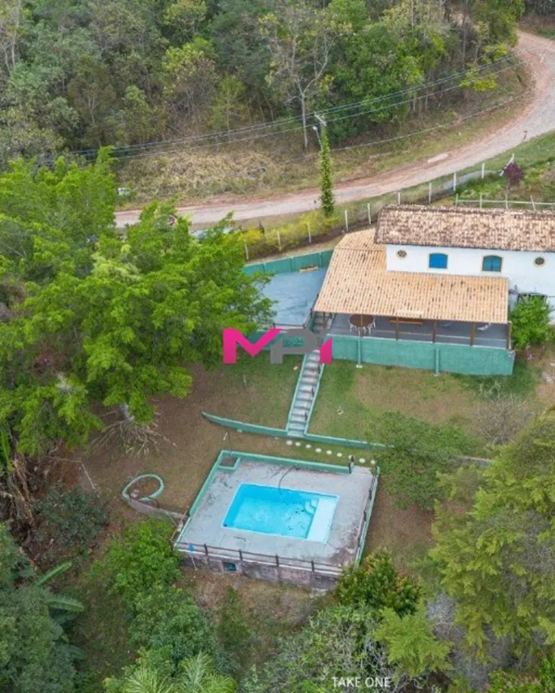 Chácara, 3 quartos, 2525 m² - Foto 2