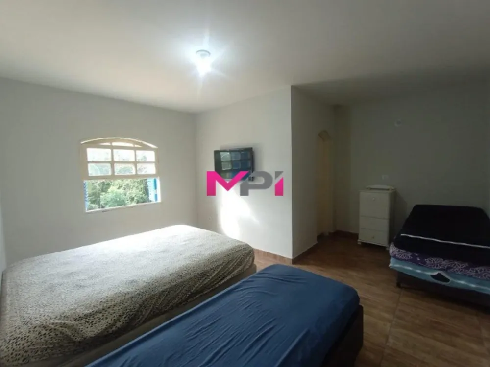 Chácara, 3 quartos, 2525 m² - Foto 7