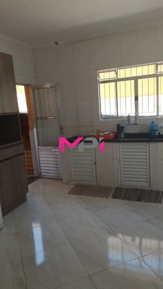 Casa, 3 quartos, 172 m² - Foto 3