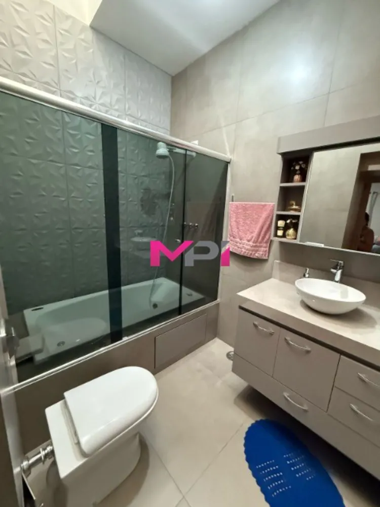 Casa, 3 quartos, 168 m² - Foto 4