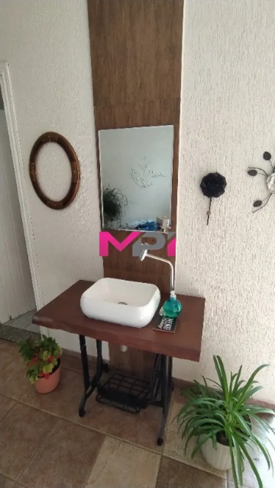 Casa, 4 quartos, 250 m² - Foto 13