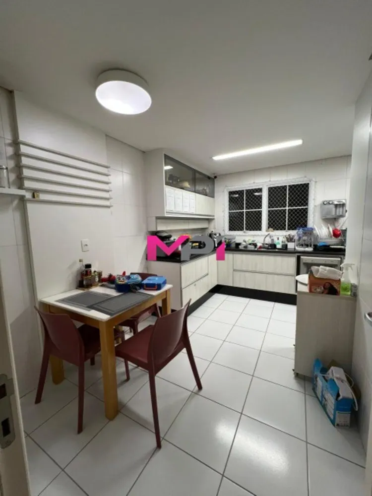 Apartamento, 3 quartos, 157 m² - Foto 2