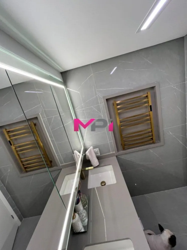 Apartamento, 3 quartos, 159 m² - Foto 1