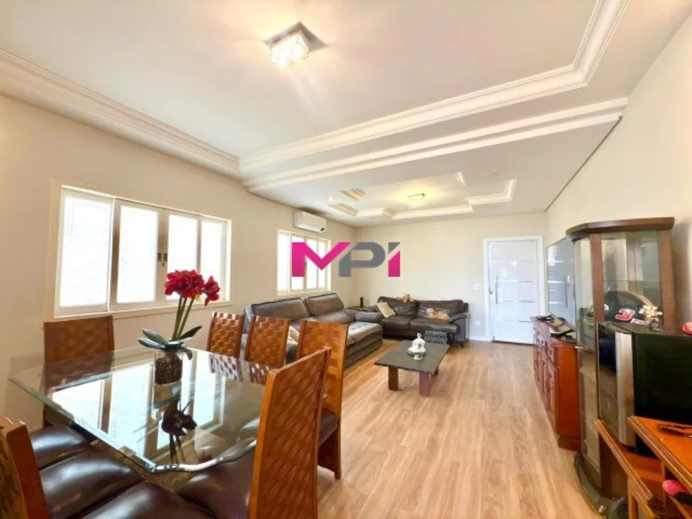 Sobrado, 3 quartos, 205 m² - Foto 2