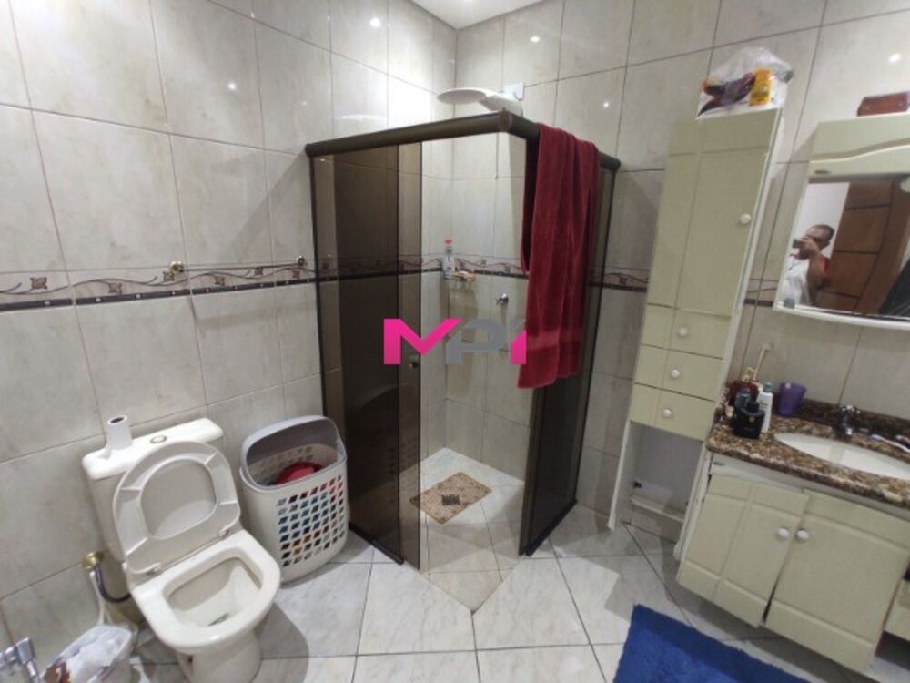 Casa à venda com 2 quartos, 139m² - Foto 4