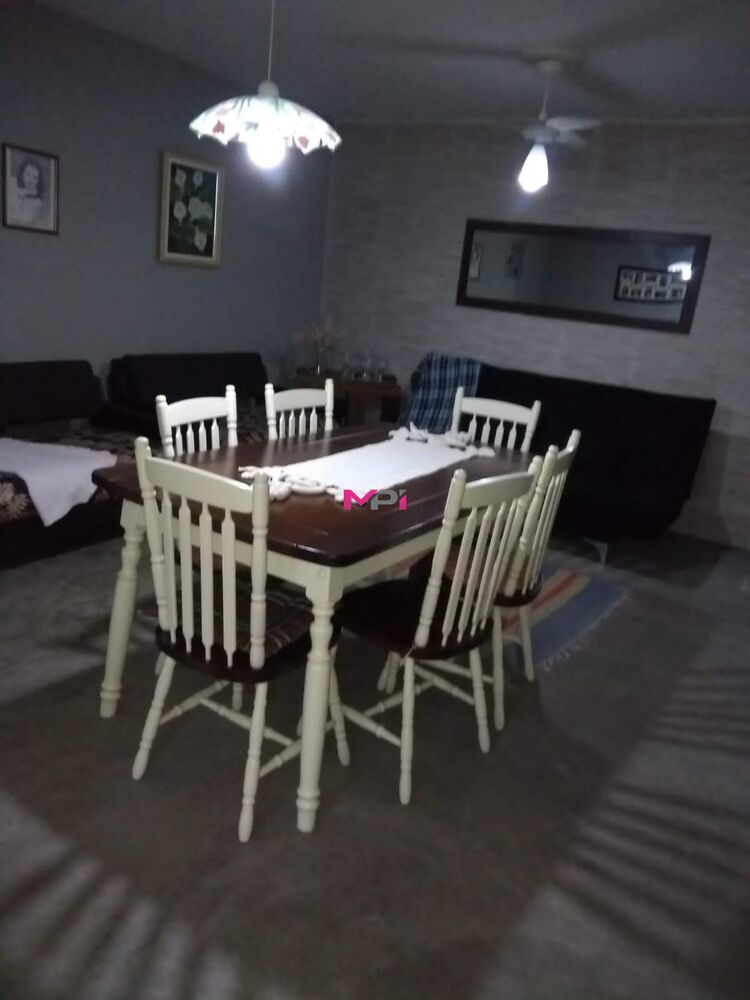 Casa, 5 quartos, 230 m² - Foto 2