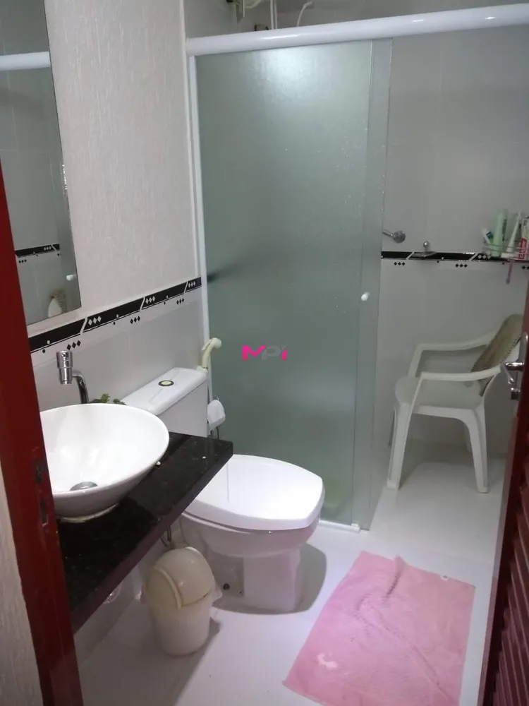 Casa, 5 quartos, 230 m² - Foto 4