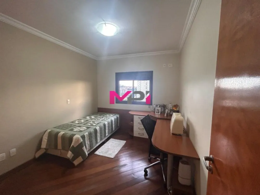 Apartamento, 3 quartos, 170 m² - Foto 4