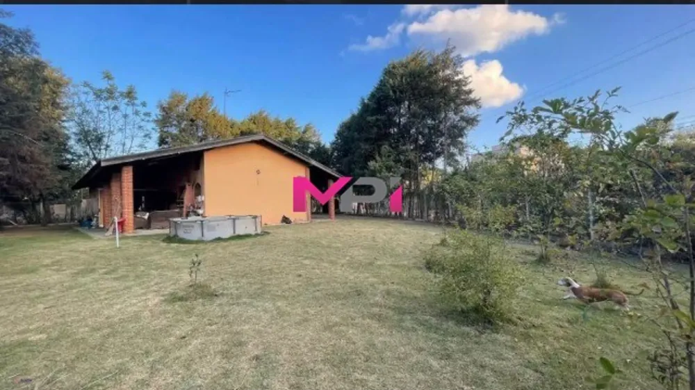 Chácara, 3 quartos, 1100 m² - Foto 1