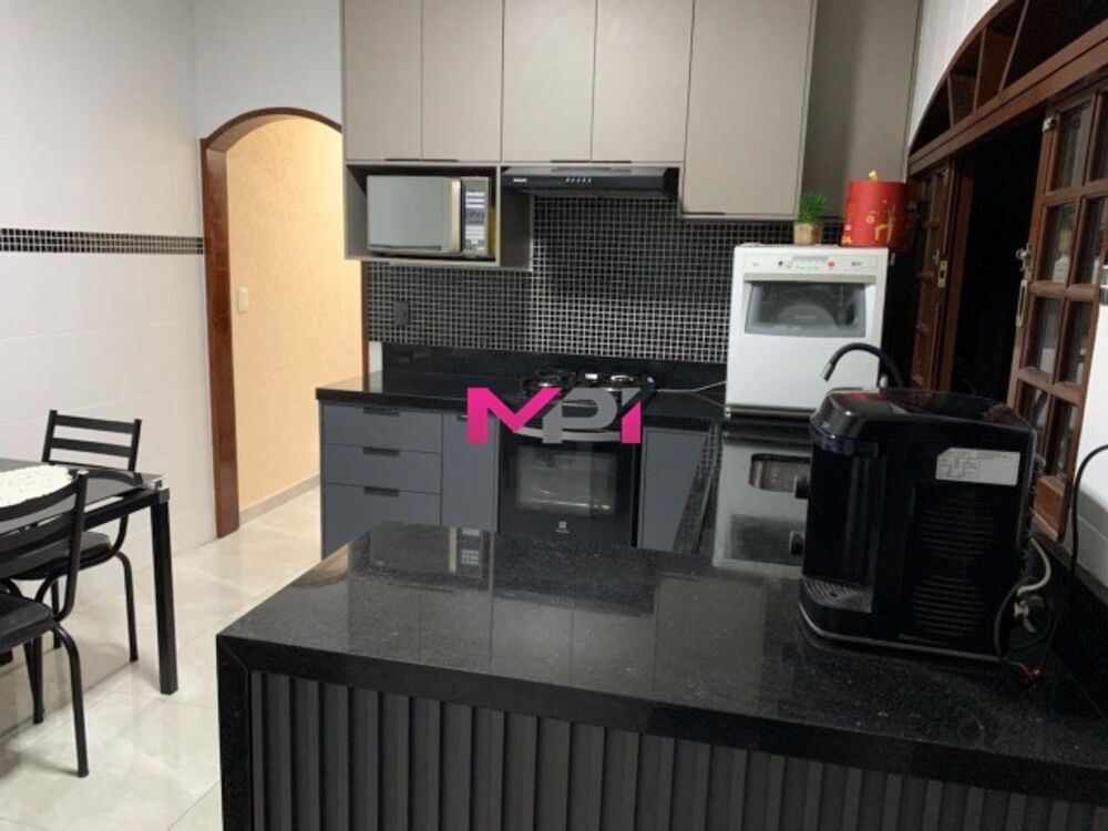 Casa à venda com 3 quartos, 108m² - Foto 20