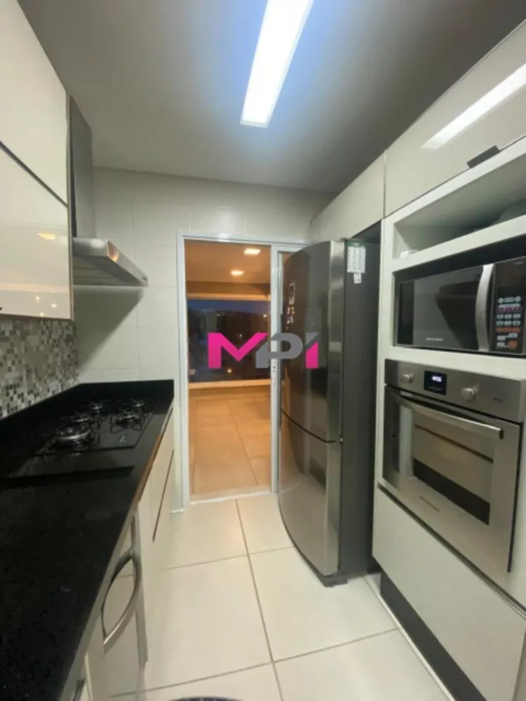 Apartamento à venda com 3 quartos, 164m² - Foto 6