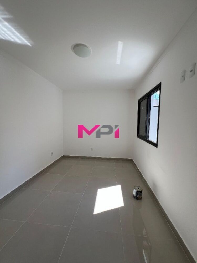 Casa à venda com 3 quartos, 101m² - Foto 10