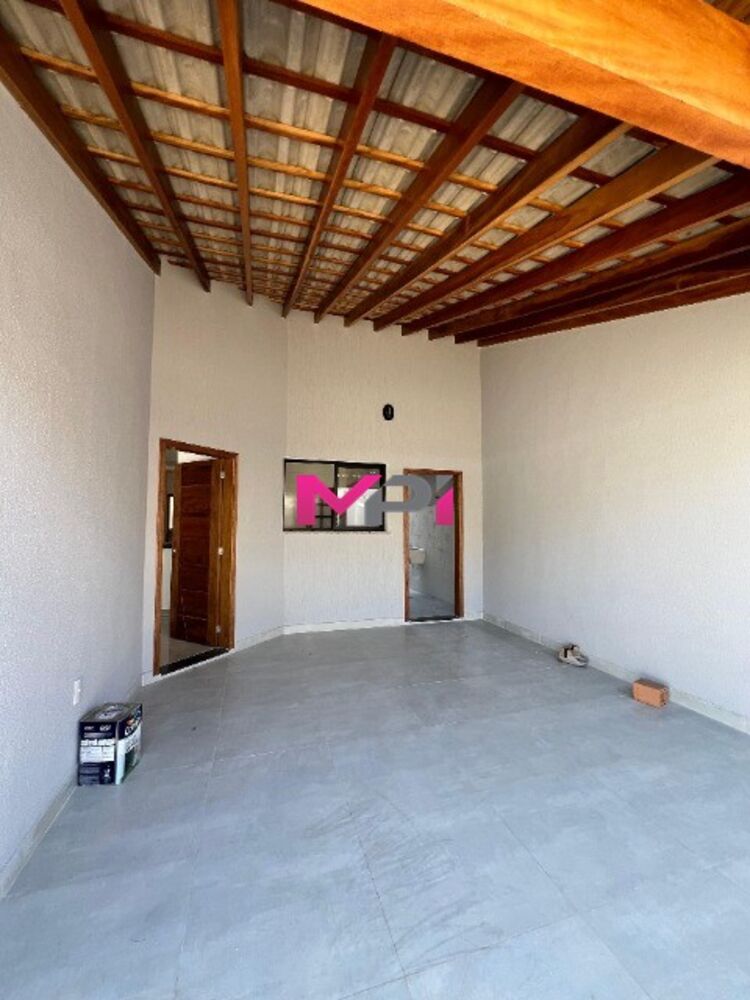 Casa à venda com 3 quartos, 101m² - Foto 4