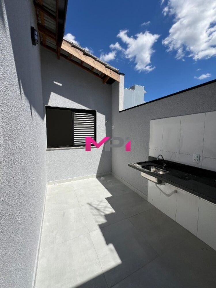 Casa à venda com 3 quartos, 101m² - Foto 15
