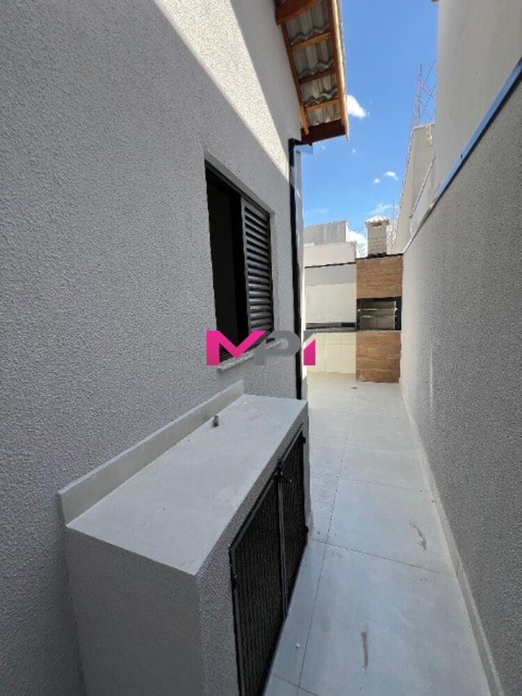 Casa à venda com 3 quartos, 101m² - Foto 17