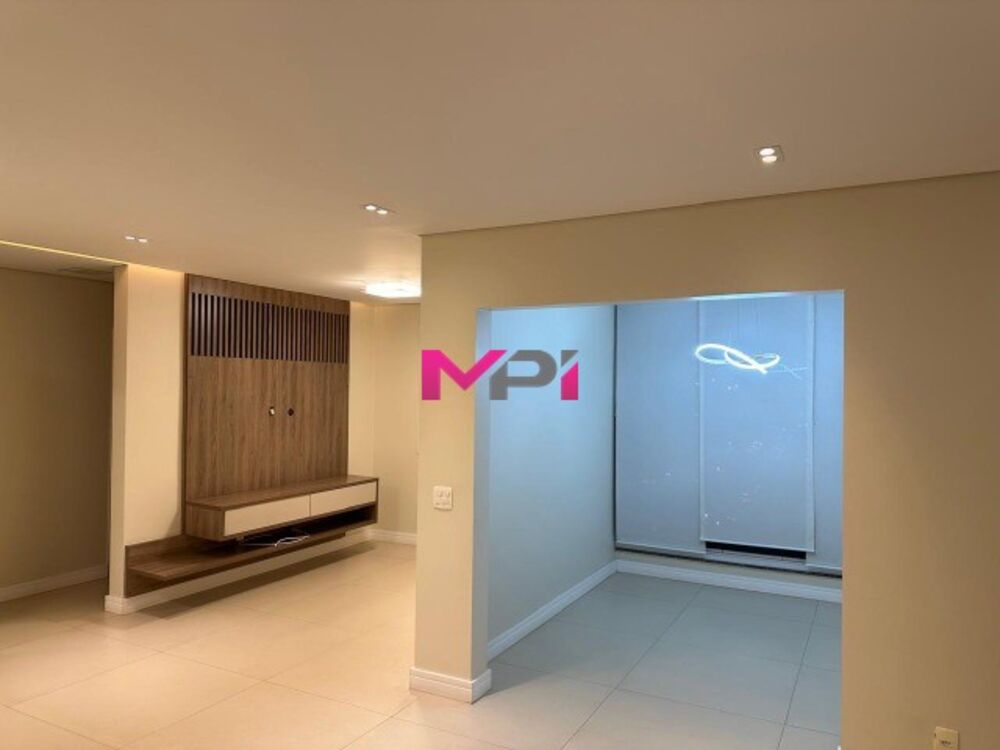 Apartamento para alugar com 2 quartos, 83m² - Foto 1
