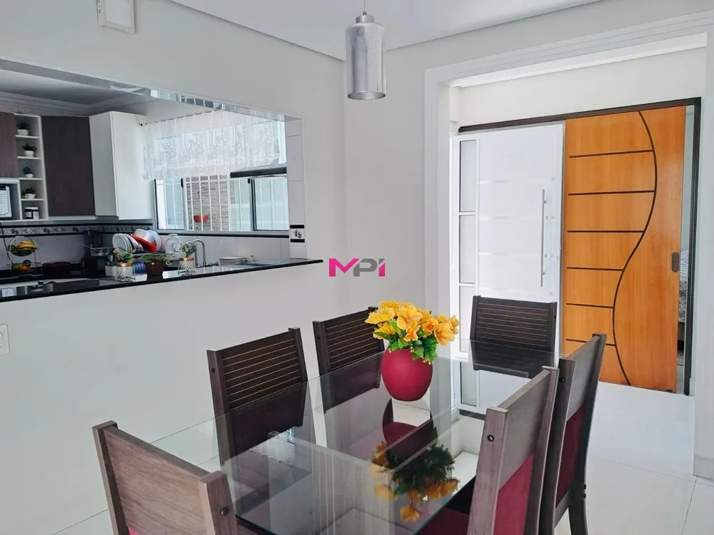 Casa, 3 quartos, 170 m² - Foto 3