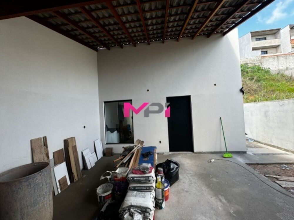 Casa à venda com 2 quartos, 92m² - Foto 4
